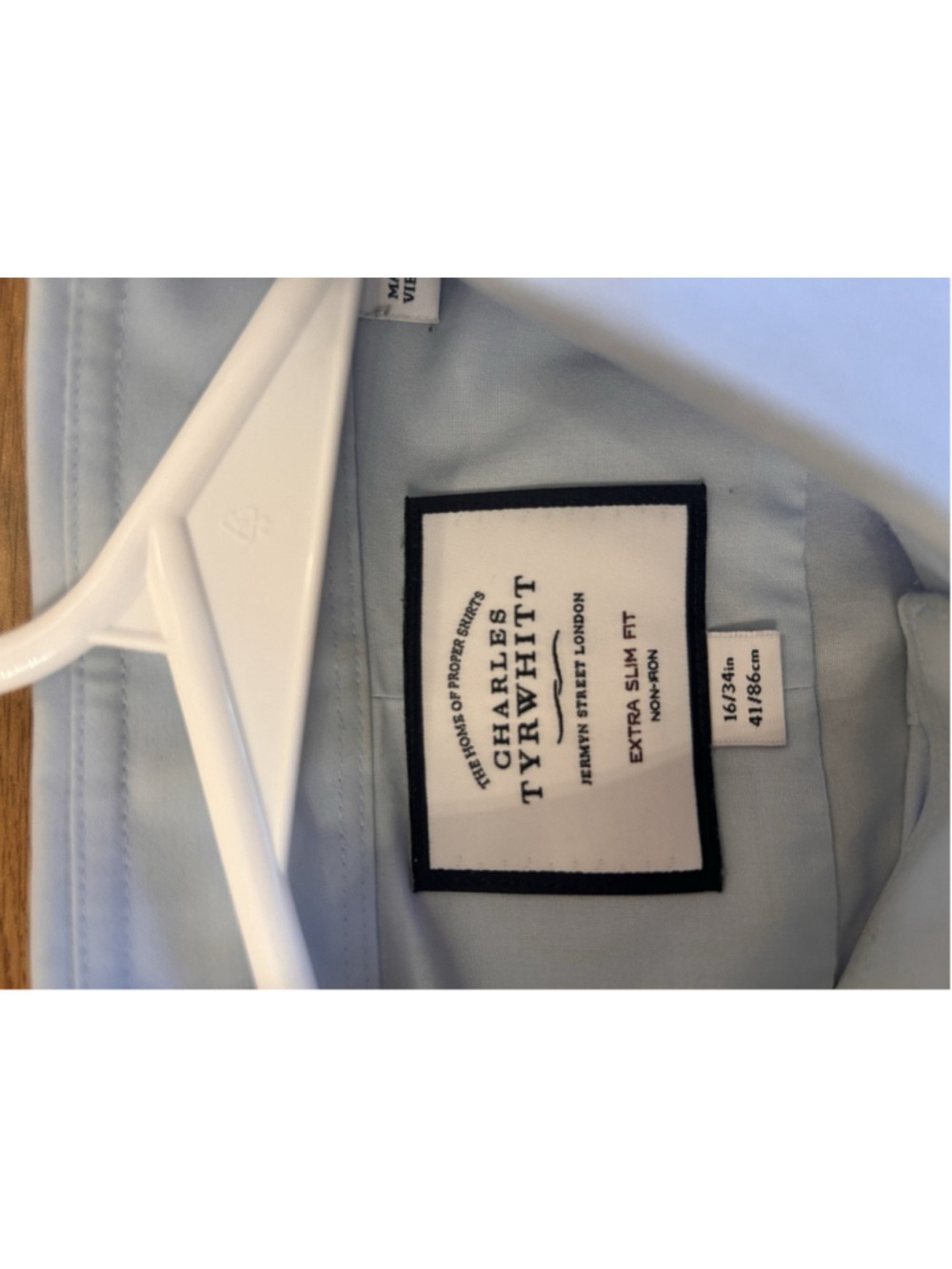 Charles Tyrwhitt Men's Dress Shirt Slim Fit, Non-Iron Blue